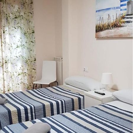 Javier Pedrouzo Sleeping Group Hotel Exterior photo